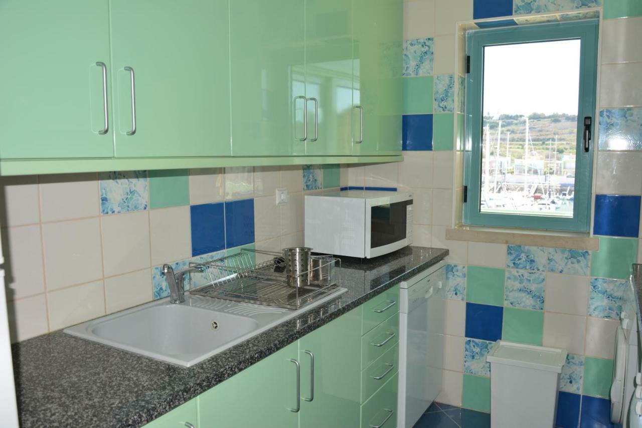 Beautiful Apartment In Albufeira Marina Exterior foto