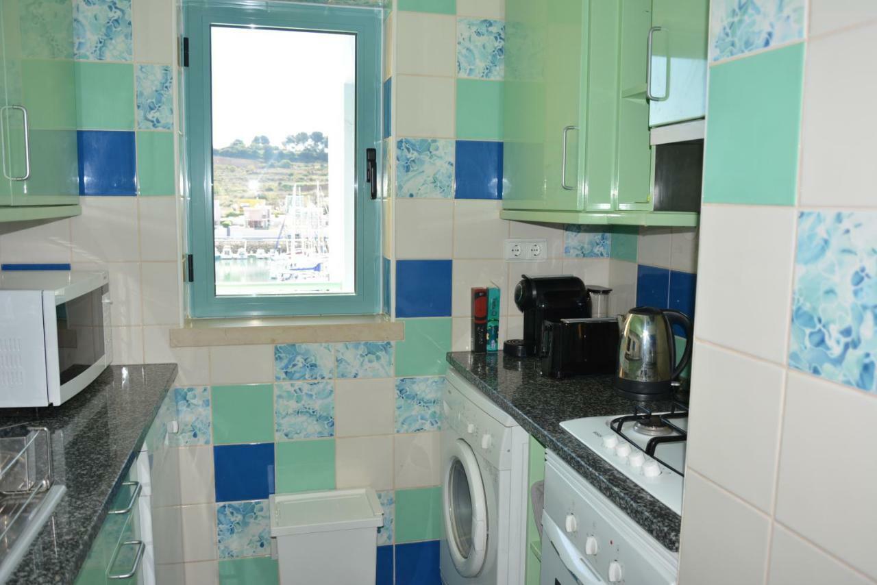 Beautiful Apartment In Albufeira Marina Exterior foto